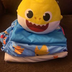 Baby Shark 4pc Kids Bedsheet Set & Shark Bank