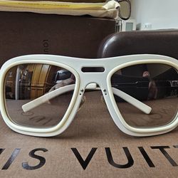 Louis Vuitton Impulsion Sunglasses (White)