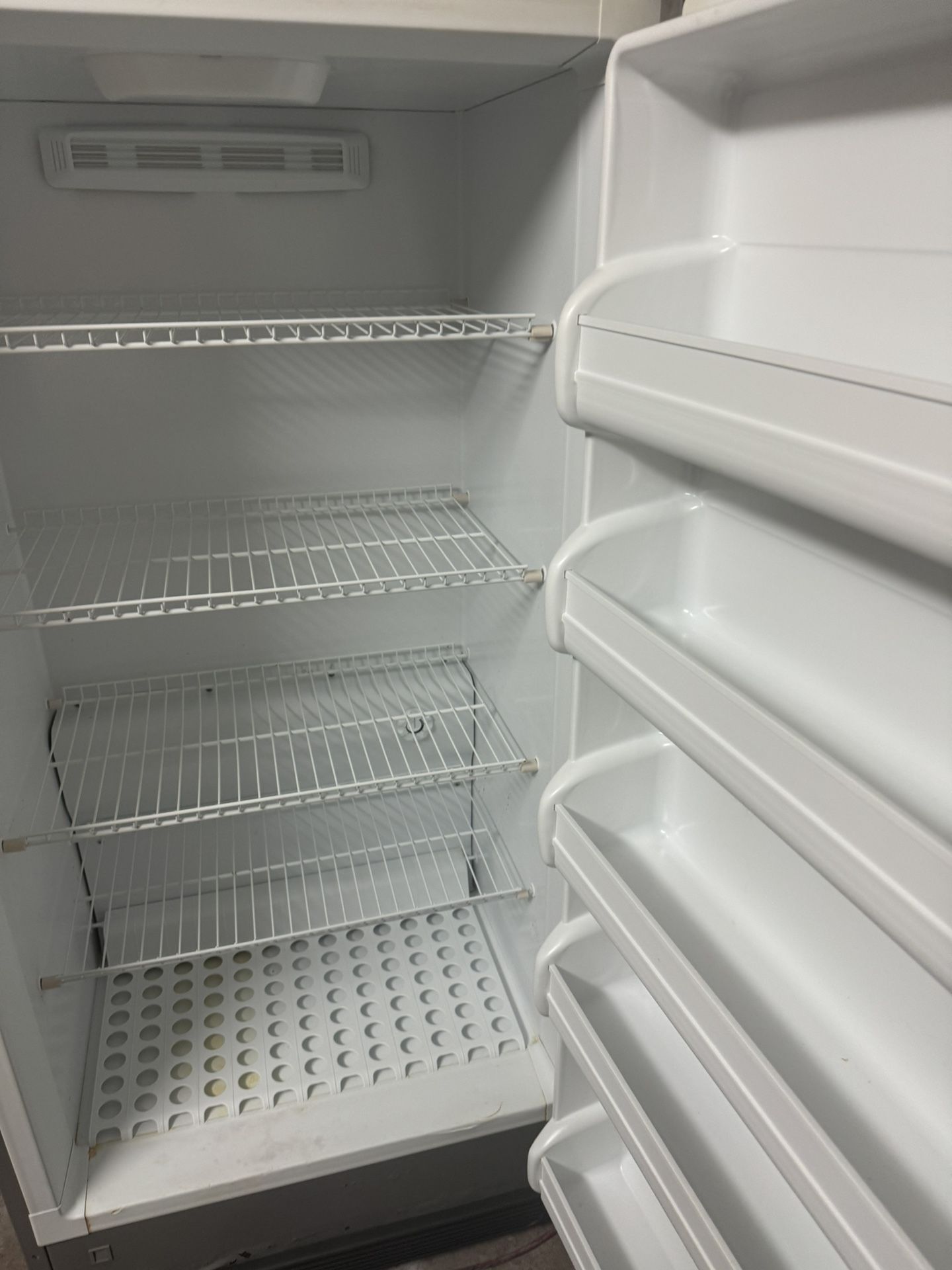 Freezer Trabaja Muy Bien Precio Firme