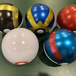 Pokeball Tins