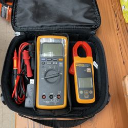 FLUKE MULTIMETERS COMBO- BRAND NEW