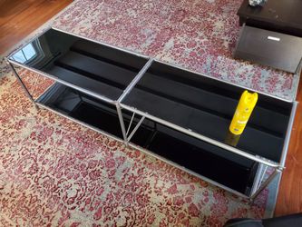 Glass coffee Table / Entertainment Rack