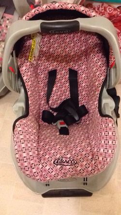 Baby car seat graco