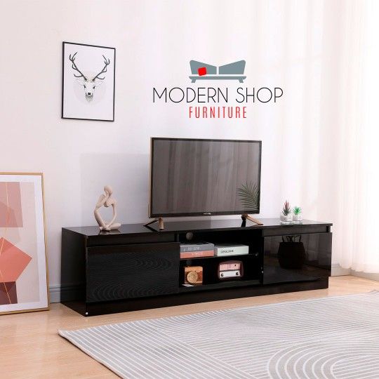 TV STAND// MESA PARA TV