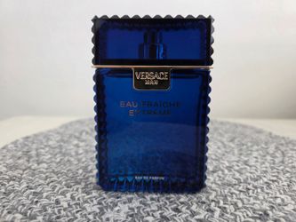 Versace Eau Fraiche Extreme Eau de Parfum
The new fragrance