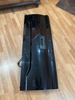 2017. Toyota Tacoma.  Tail gate.   Parts
