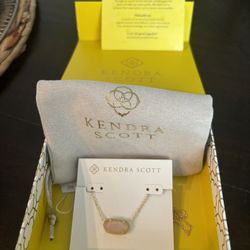 Brand Spanking New Kendra Scott Necklace Pendant 