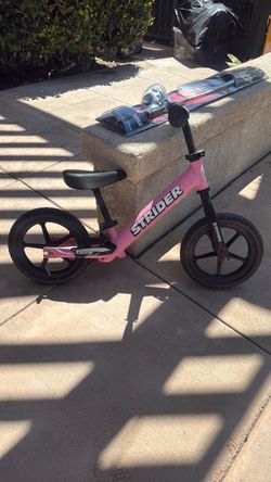 Strider Sport Kids Balance Bike Pink