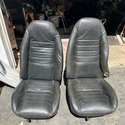 1970s 1960s ? Corvette seats? GM Japan ? Datsun Camaro  rat hot rod 