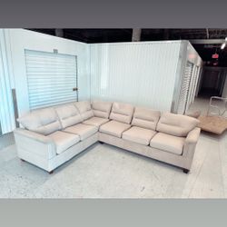 Comfy Beige sectional couch