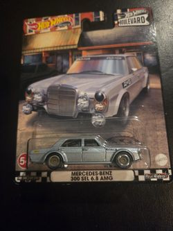 Hot Wheels Premium  Mercedes-Benz 300 SEL