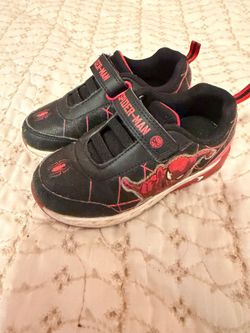 Boys shoes size 11