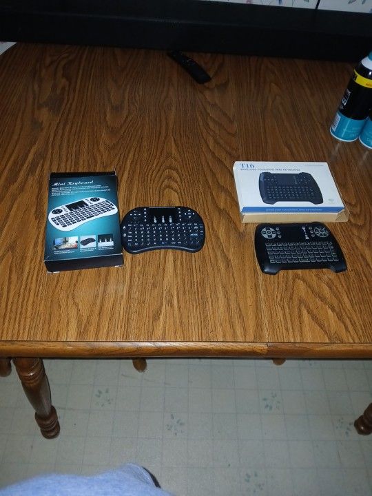 Mini Keyboard For Pcs,smart Tv's,android TV Boxes. T16 Wireless Touchboard Mini Keyboard