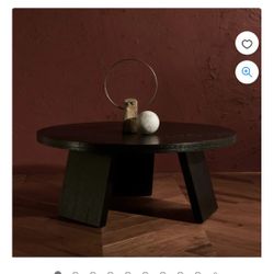 SAFAVIEH Couture Collection Julianna Mid-Century Modern Black Round Coffee Table