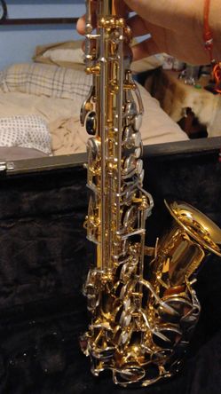 Yamaha alto saxaphone MODEL YAS-26