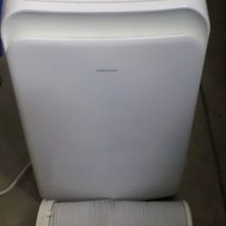 INSIGNIA 300 SQ. FT. PORTABLE AIR CONDITIONER NS-AC07PWH1