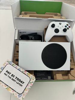 ⚡ 🔥Microsoft  Xbox Series S 1TB – Compact, Powerful & Only $5 Down!