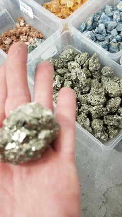 Pyrite (fools gold)