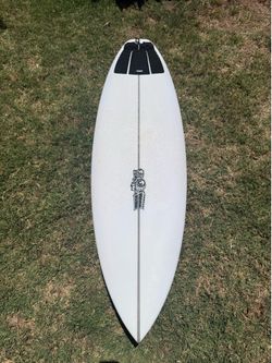 JS Xero Gravity 5’11” surfboard