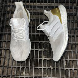 Men Shoes Size 9.5 Adidas Ultraboost 