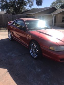 Vendo un Ford Mustang