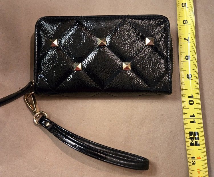 Black Wristlet With Studs