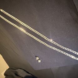 Silver Chain And Diamond Earrings 