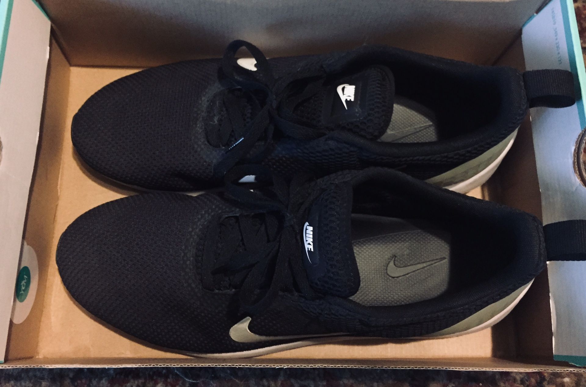Nike Men’s XE, tamaño 12.5, perfectas condiciones!