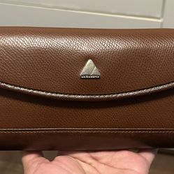 Liz Claiborne Brown Leather Wallet