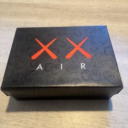 Nike Air Jordan 4 Retro "Flight Nostalgia"