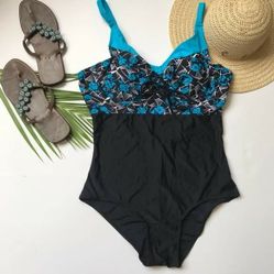 Black blue onepiece swimsuit Bathingsuit swimsuit Size XL