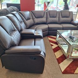 3 Pc. Sectional Reclinig 