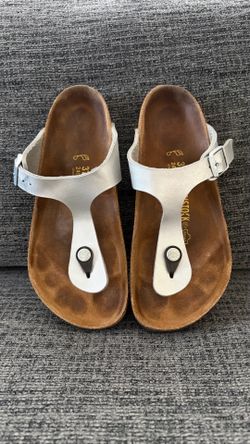 Birkenstock Gizeh Women’s SZ 37 US 6 Medium Silver Metallic Sandals #29