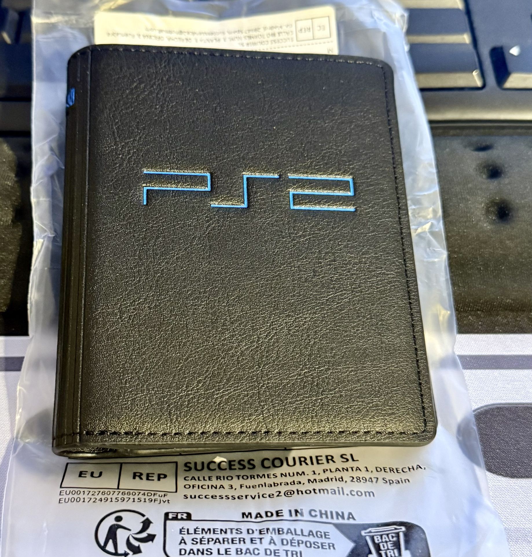 Men’s PlayStation 2 PS2 Fold Wallet 