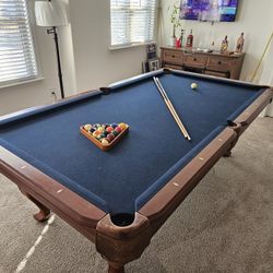 8 Foot Thomas Aaron Regulation Pool Table