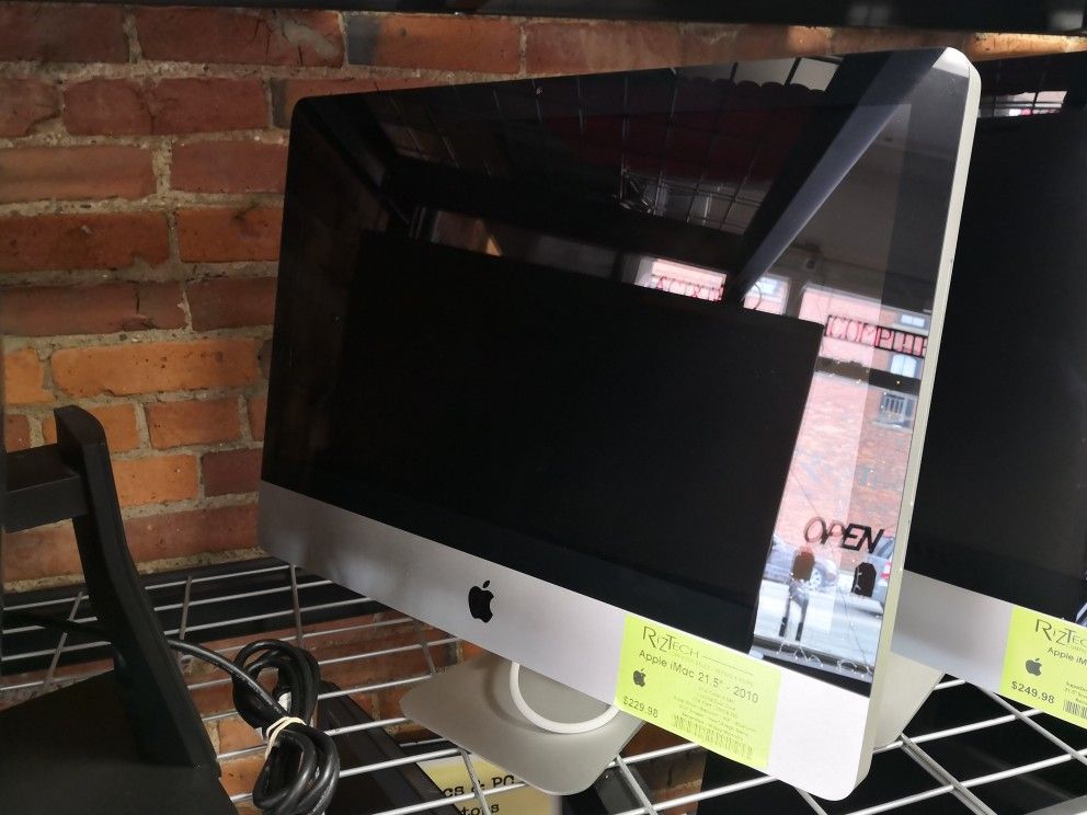 Apple iMac 21.5" 2010 - Intel Core i3-540, 8GB RAM, 240GB SSD, MacOS High Sierra