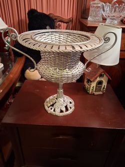 Metal Plant Stand