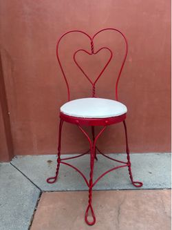 Vintage Red Wrought Iron Ice-cream Parlor Chair