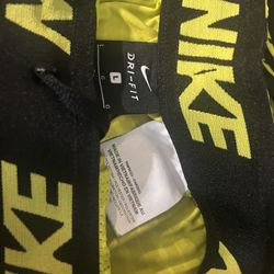Large Nike Green and Black Shorts 