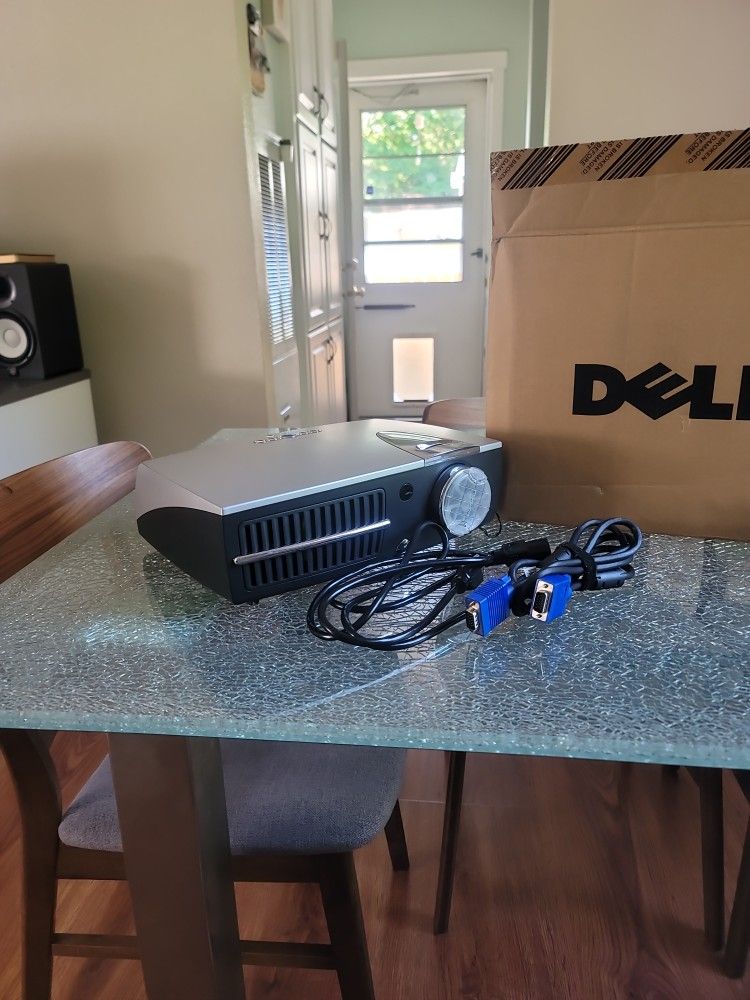 Campaq Np1200 Projector