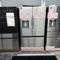 Samsung - 30.5 Cu Ft Mega Capacity 3-Door French Door Refrigerator With Four Types Of Ice 