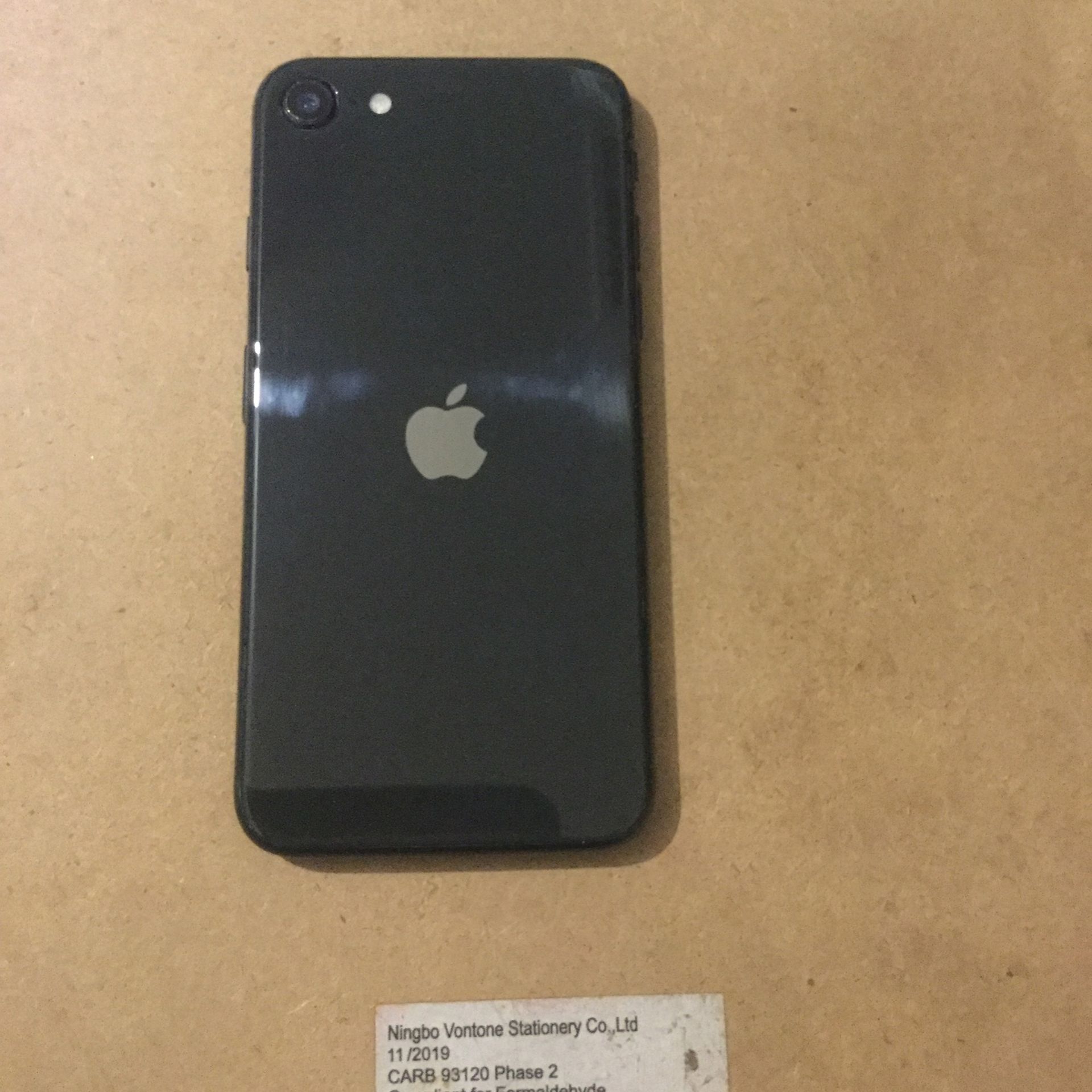 iPhone 8-SE 2 