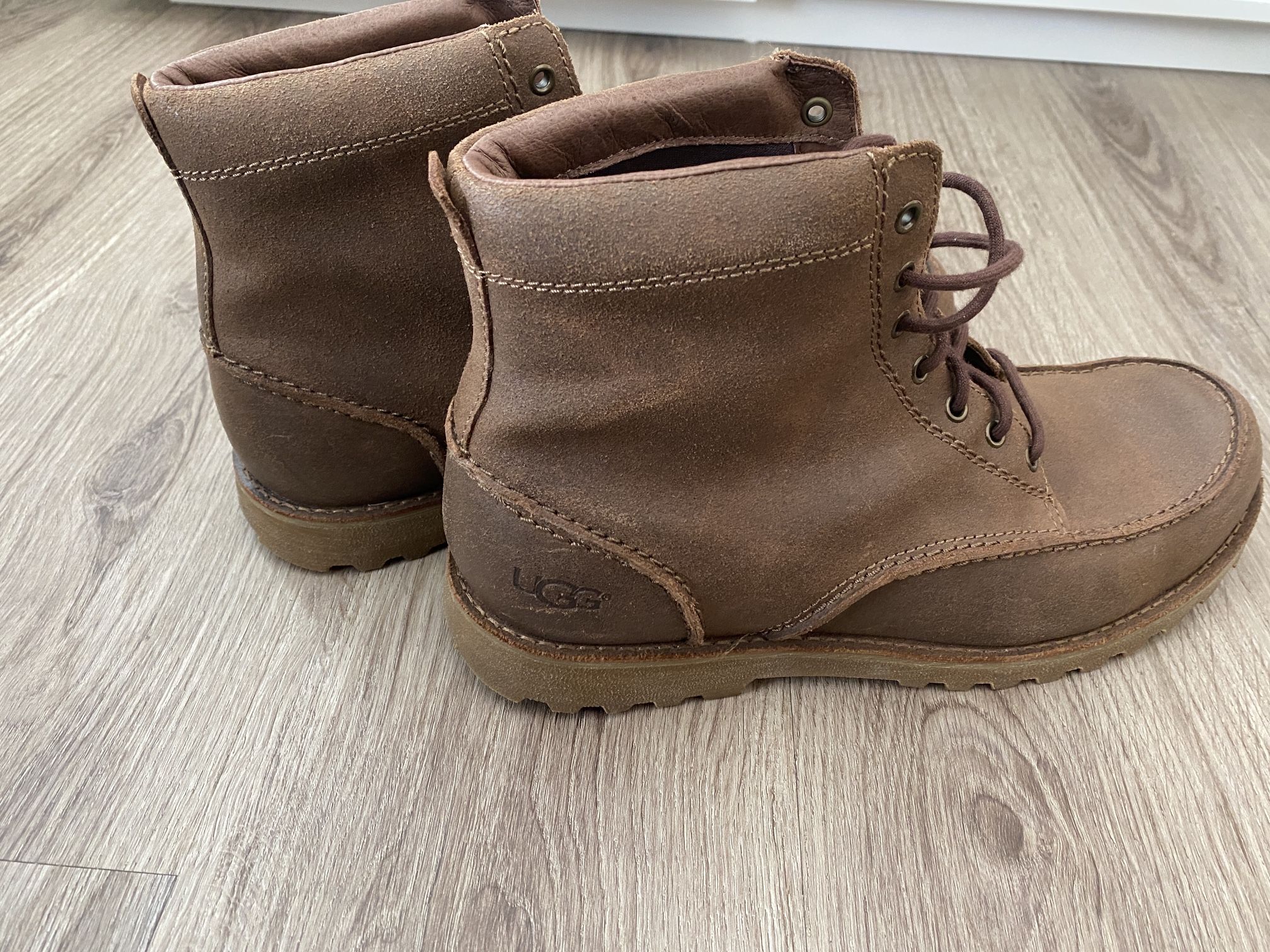 UGG Mens Fallbrook Casual Hiking Boots Cordovan Brown Rugged 