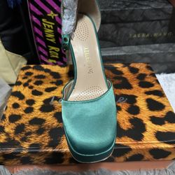 Women’s Heels Size 9