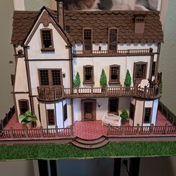 Mansion Wooden Doll house