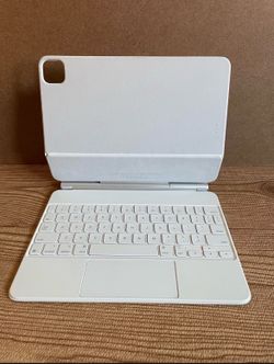 Apple Magic Keyboard For iPad Pro 12.9” And Air 13”