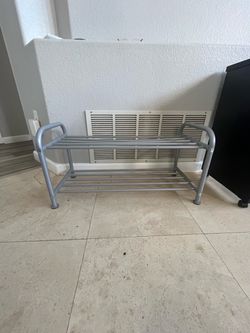 Shoe rack