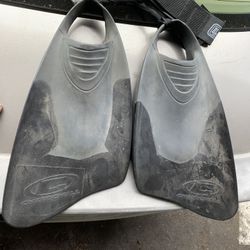 Churchill Bodyboarding Fins Medium Latge Boogey Board Boogie Fins Snorkel Swimming Scuba Diving