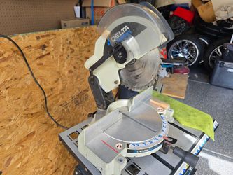 Delta Shopmaster Compound Miter Saw
