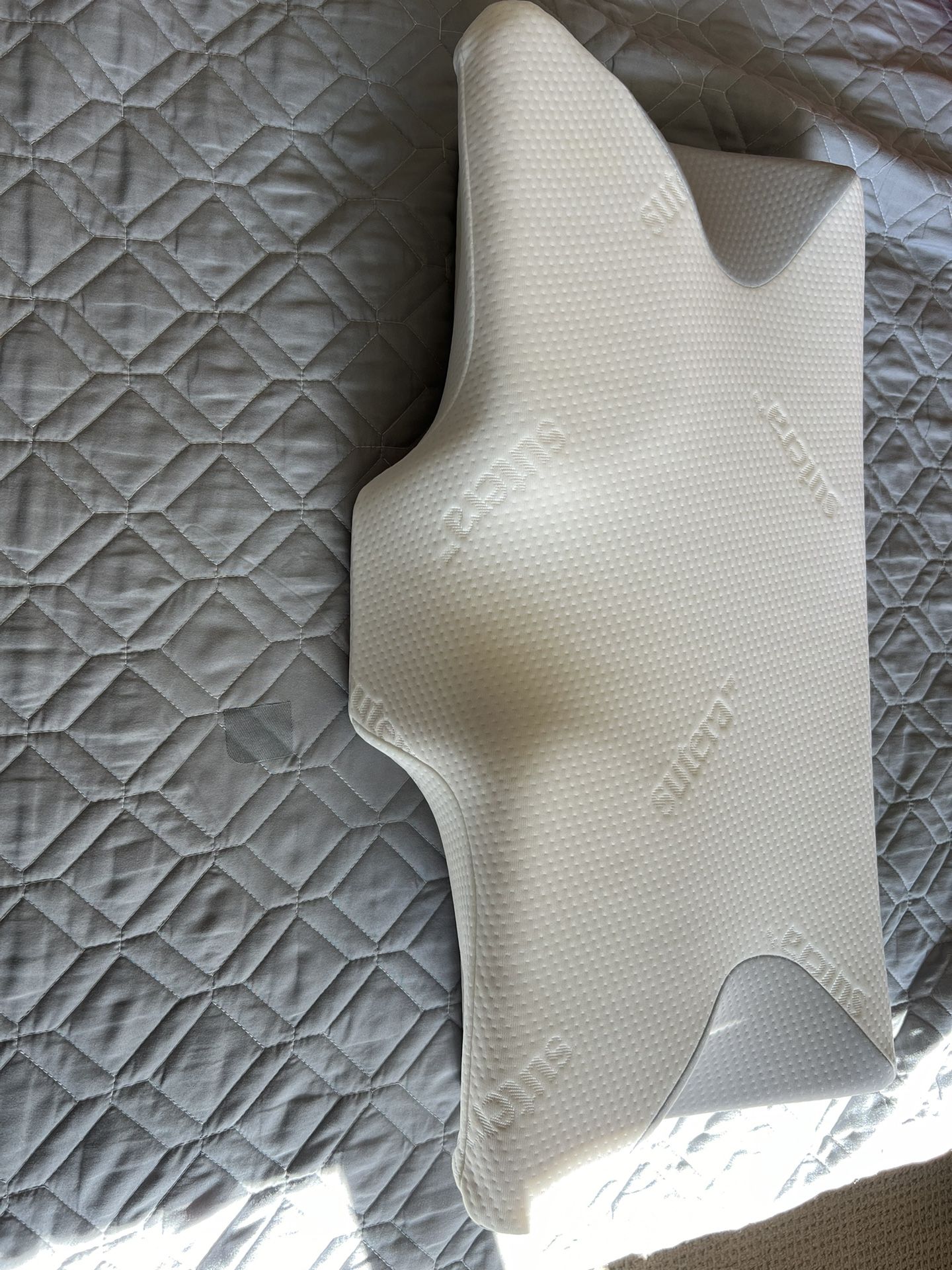 Memory Foam Orthopedic pillow